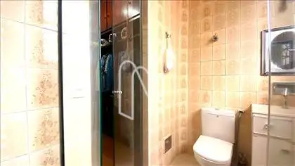 Banho suite do quarto 2 