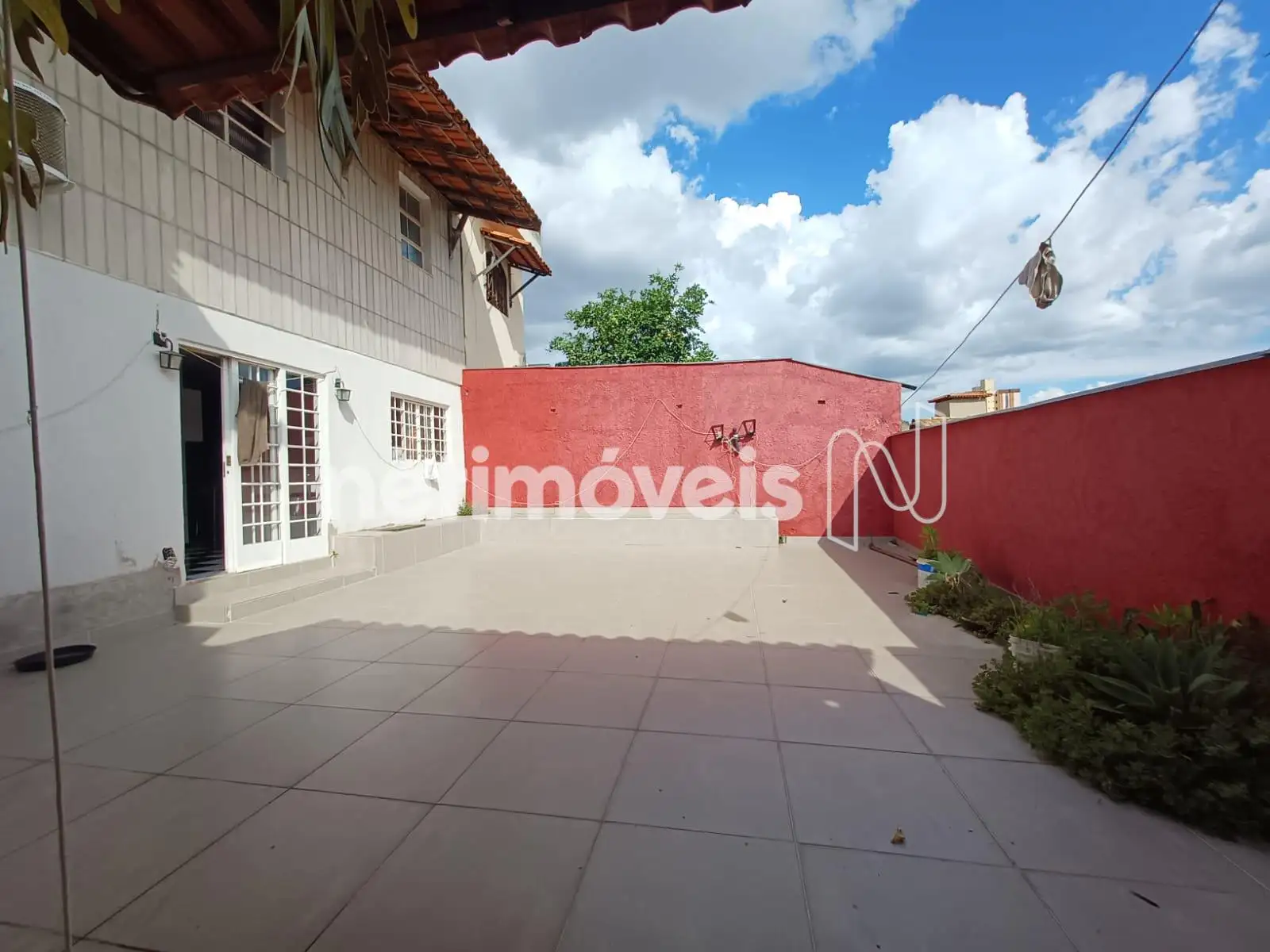 Área externa / Fundos