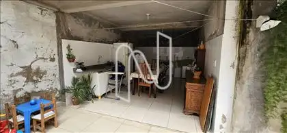 Área de Serviços
