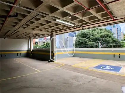 Prédio - Garagem