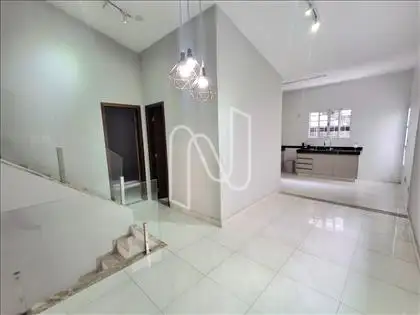  Sala de Jantar (Outro Ângulo)