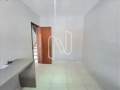Quarto 4 - Escritório (Outro Ângulo) 