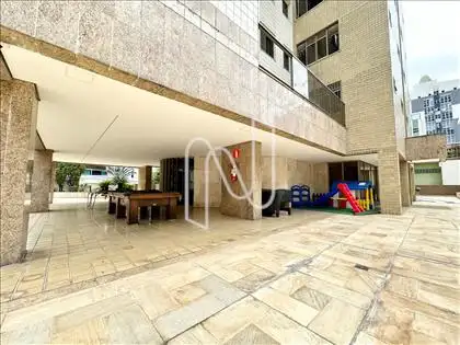 Prédio -  Salão de jogos e Espaço Kids 