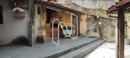 Área Externa com Churrasqueira