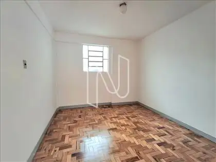Barracão - Quarto 01