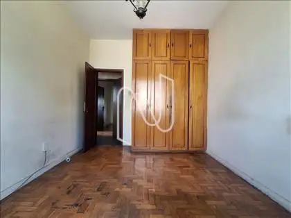 Quarto 01