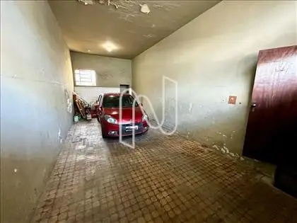 Vagas de Garagem com Banho e Acesso Interno