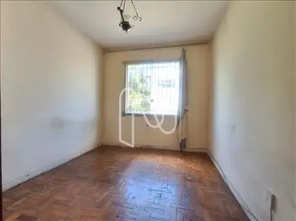 Quarto 01