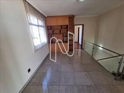 Sala - 02° Nível 