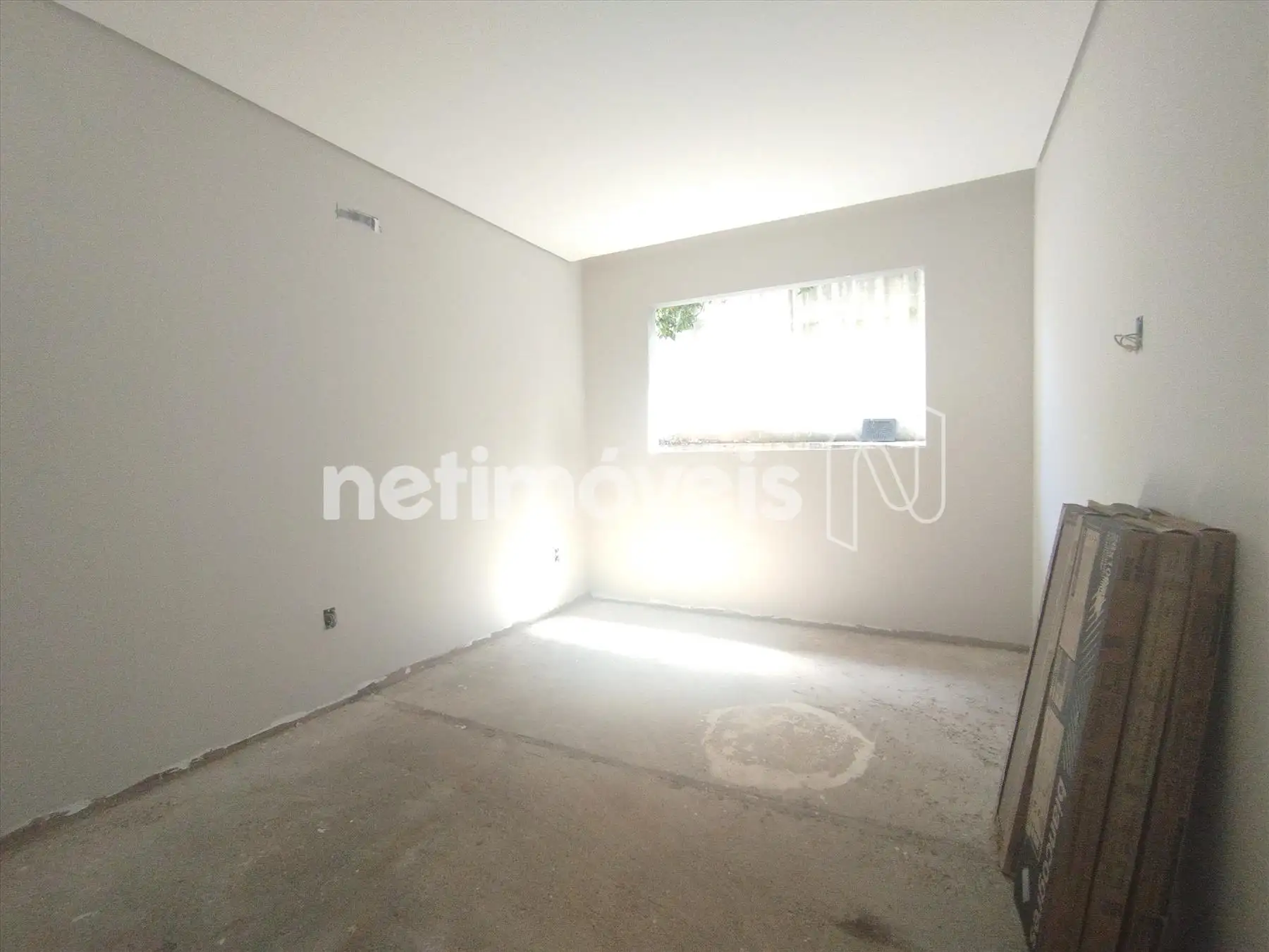 F03 - quarto 1