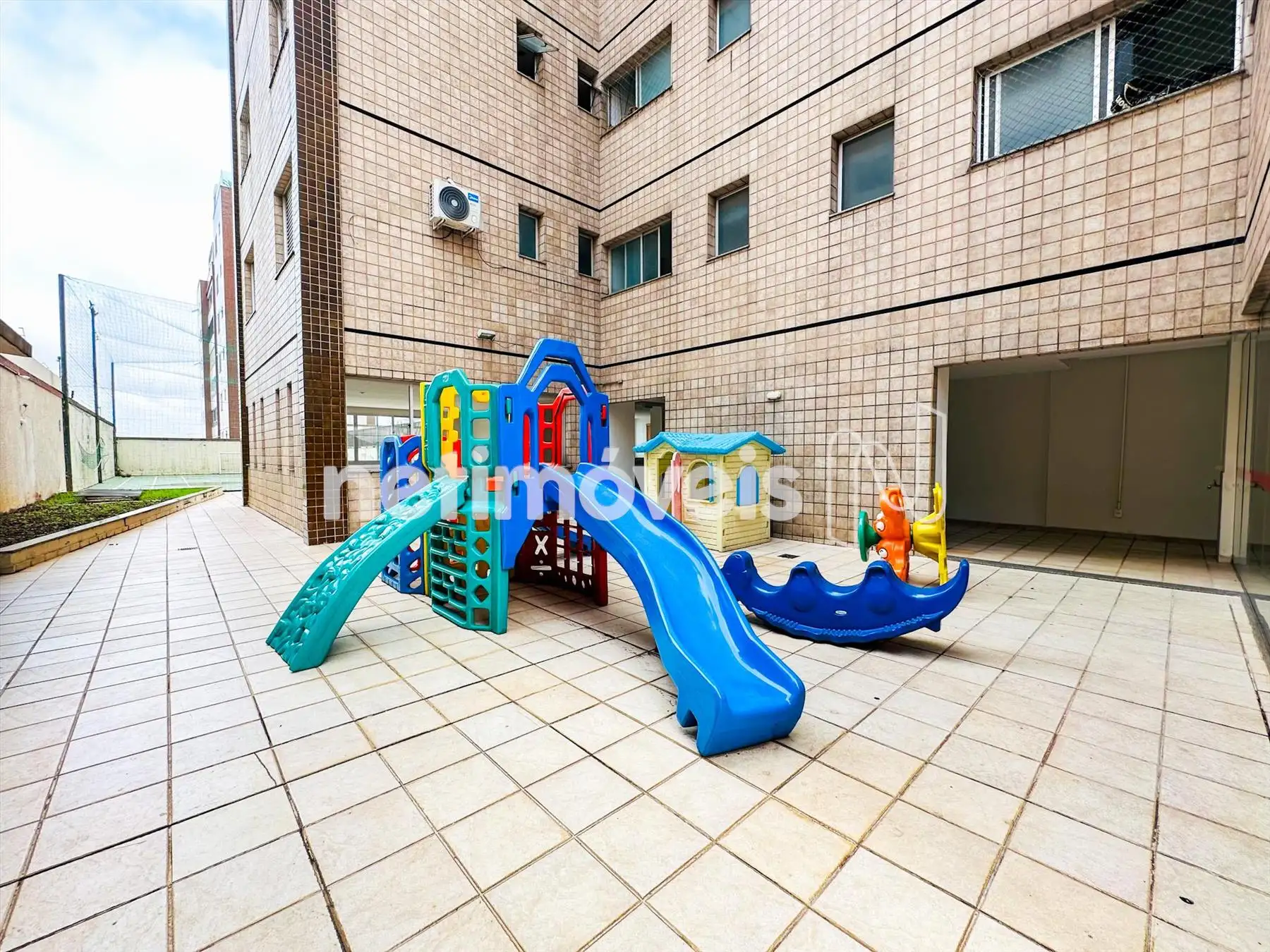 Prédio - Playground