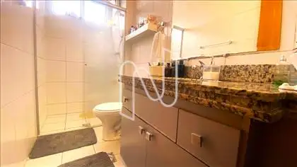  Quarto 2 outro ângulo 