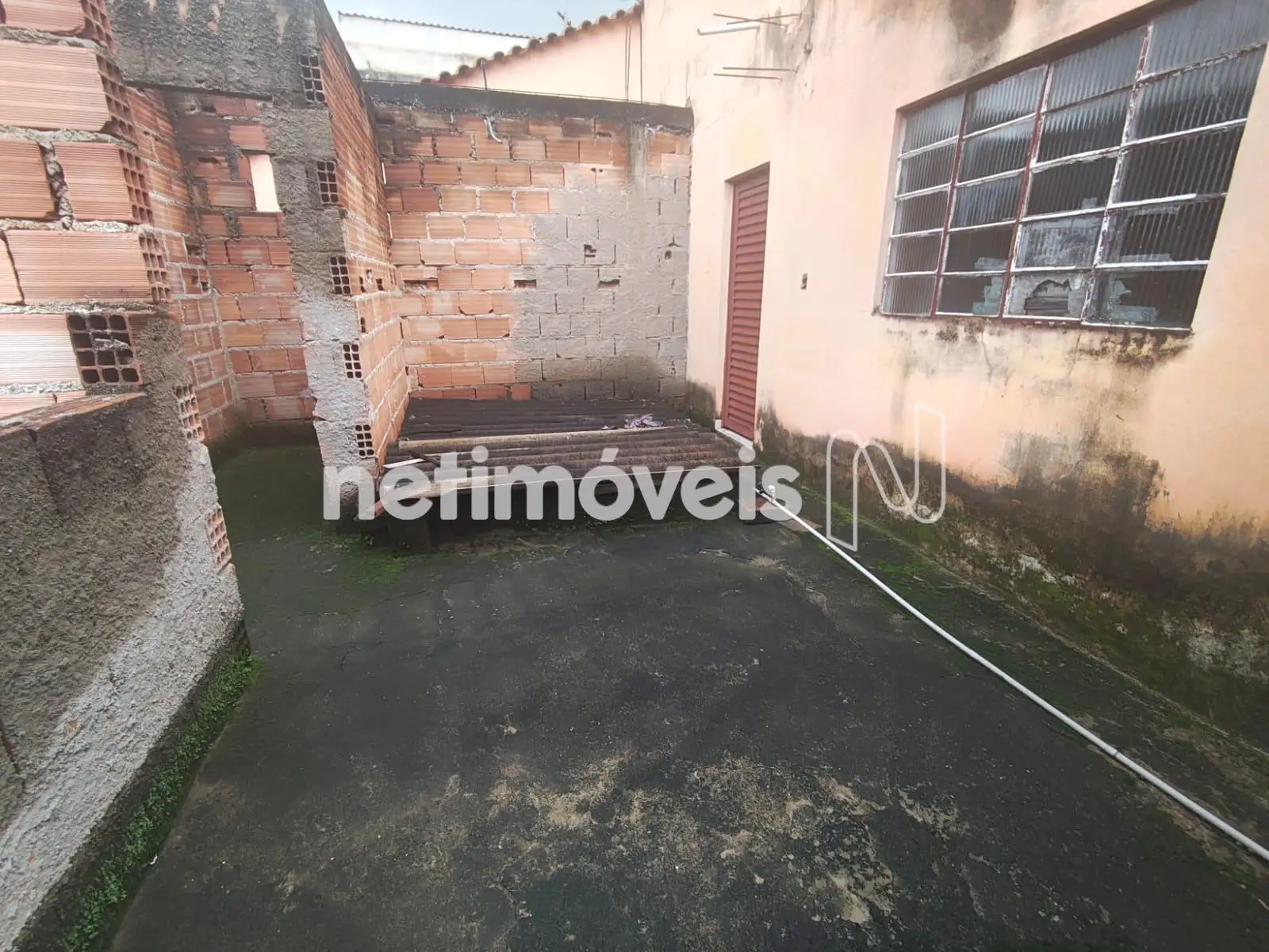 Parte da casa em construção