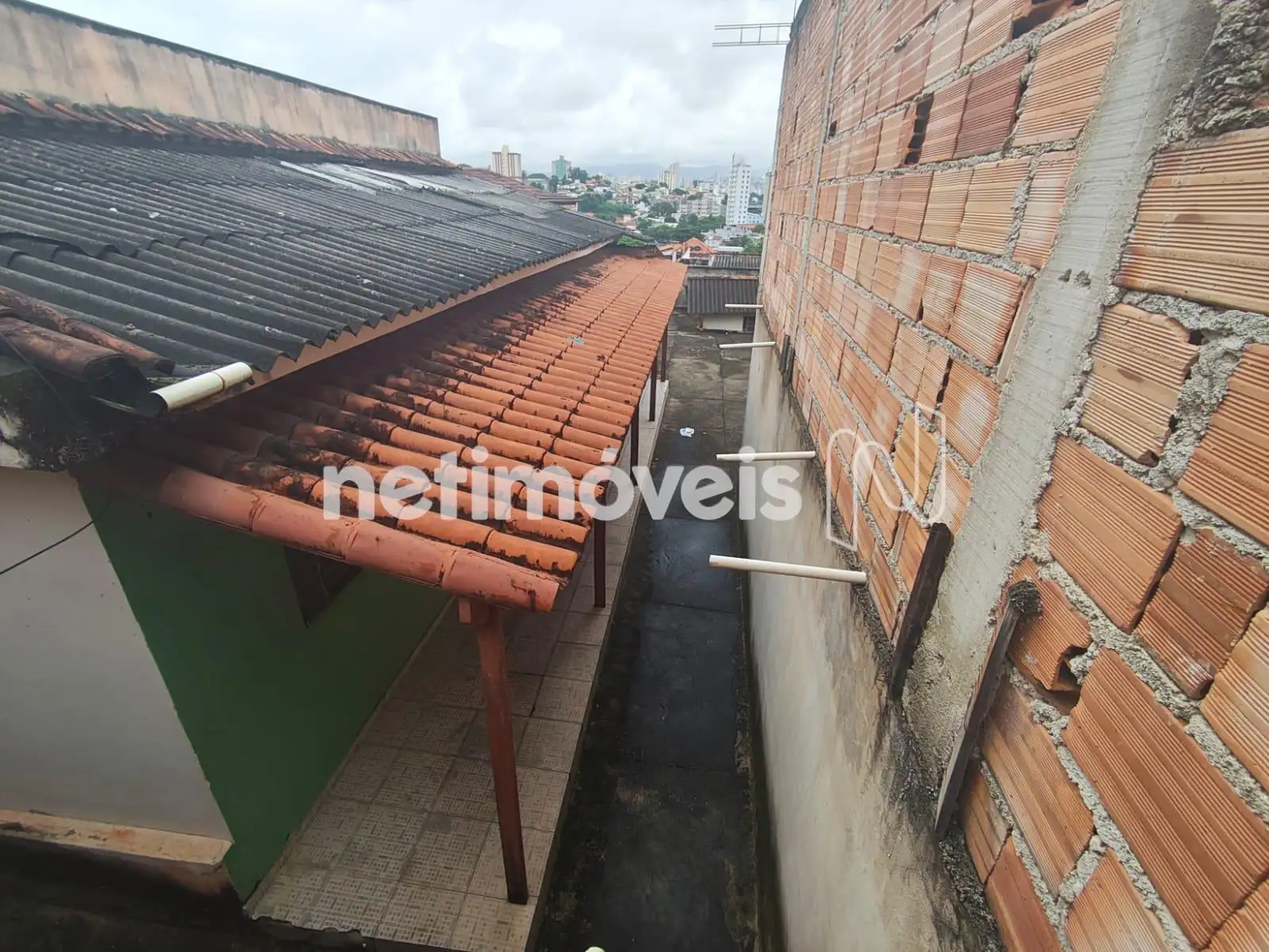 Vista barracão  e lote