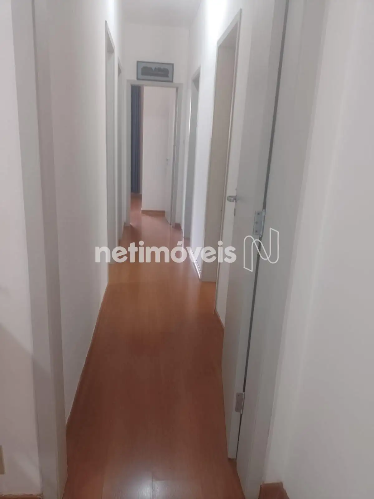 corredor de acesso aos quartos e suites