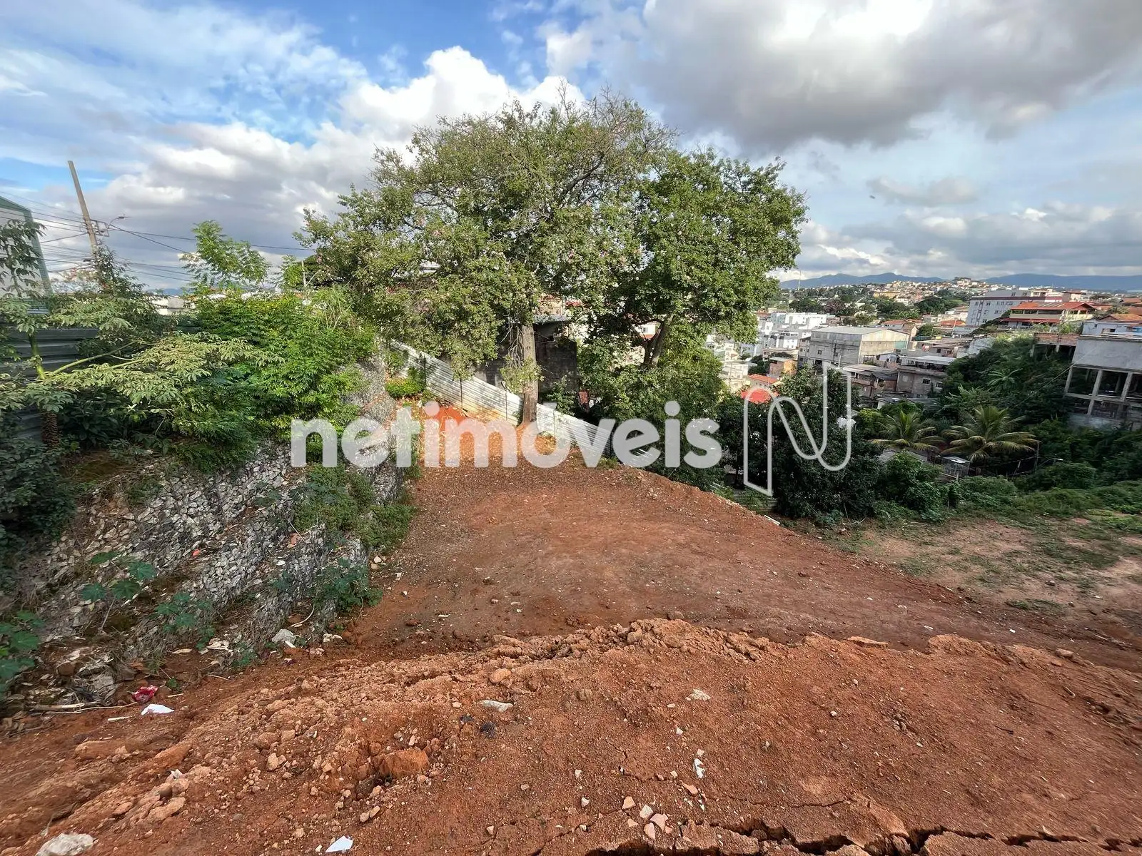 Entrada do lote com vista para a L.Esquerda