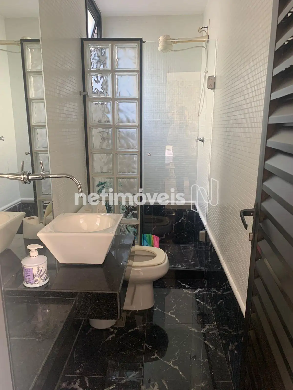 Banheiro Área Privativa