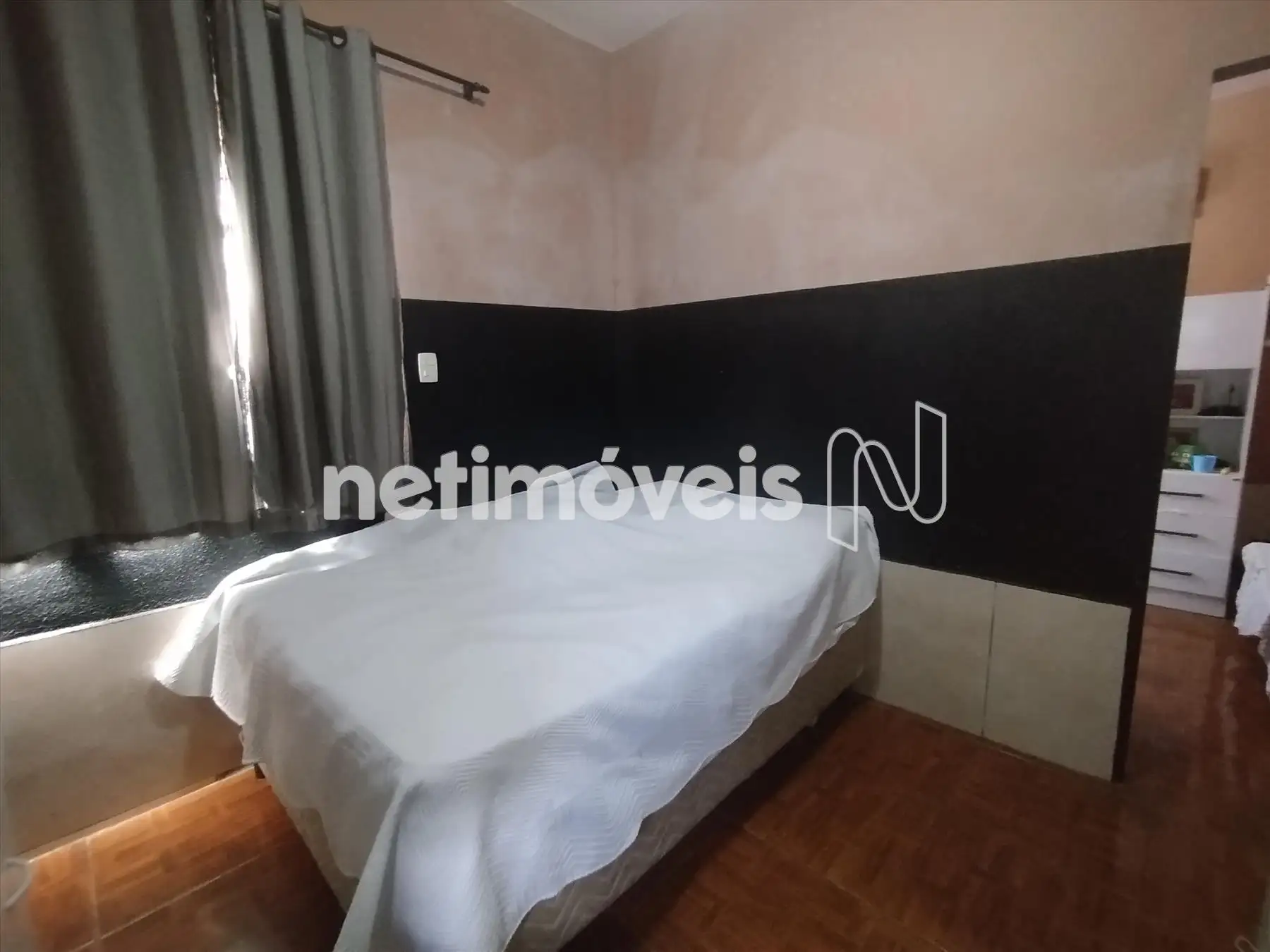 F17 - quarto 2 foto 2 barracão