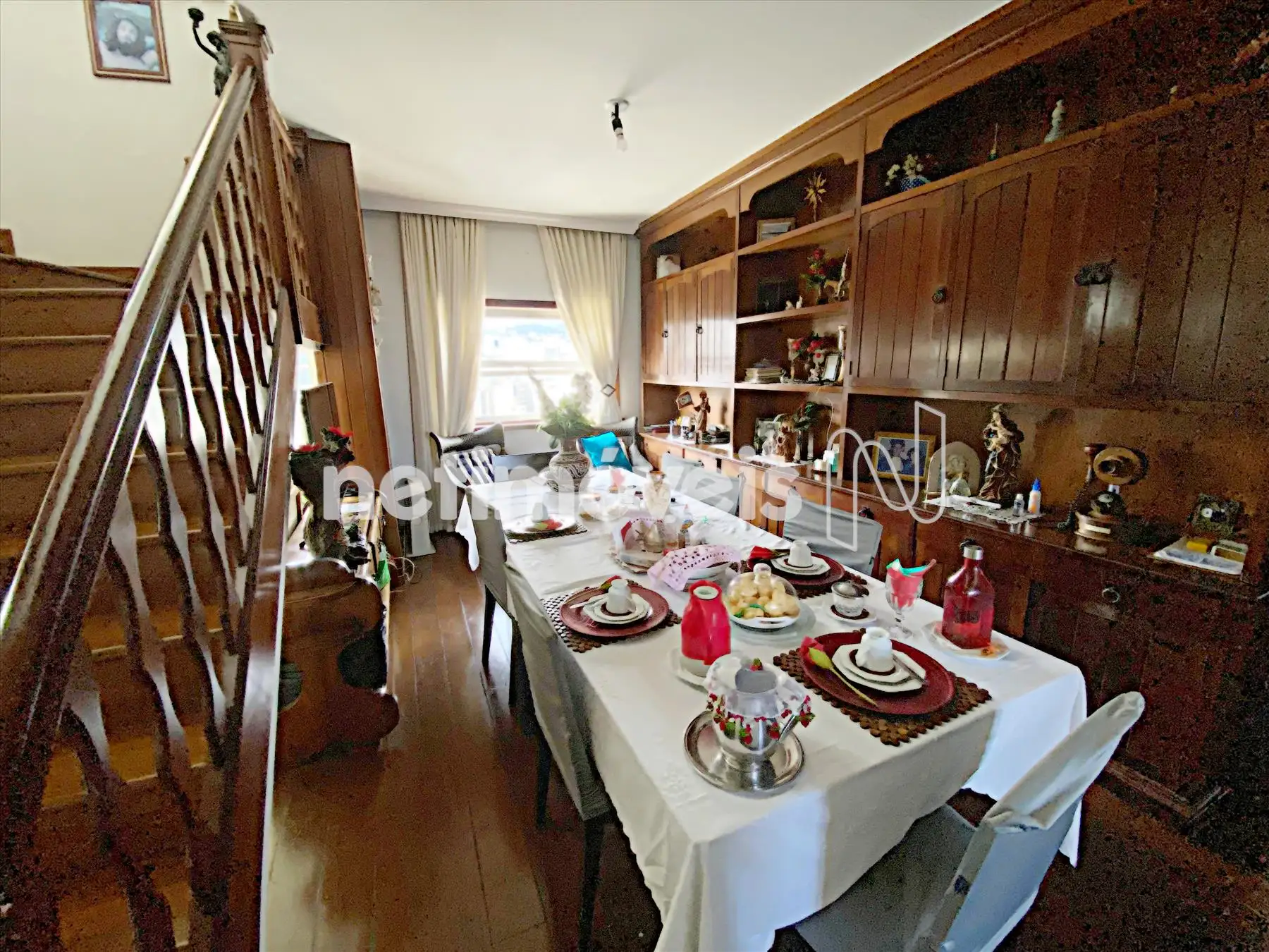 SALA