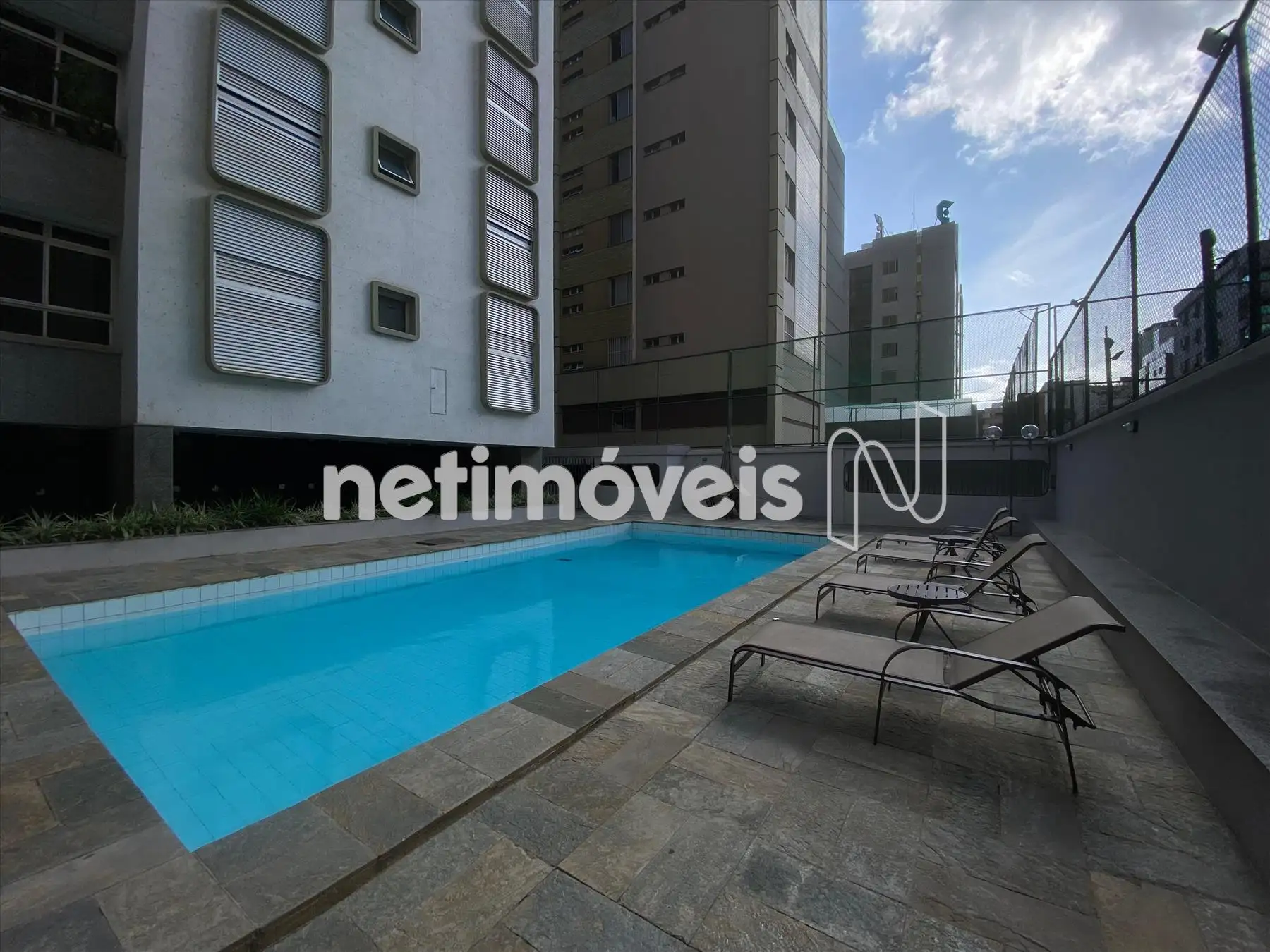 PISCINA PREDIO
