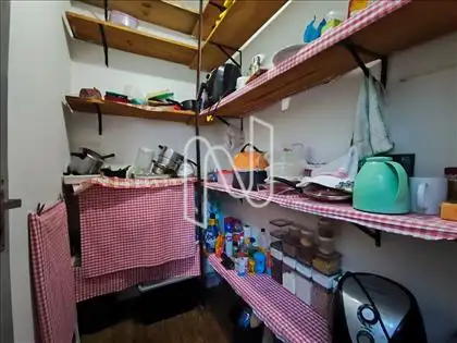  F17 - quarto de empregada