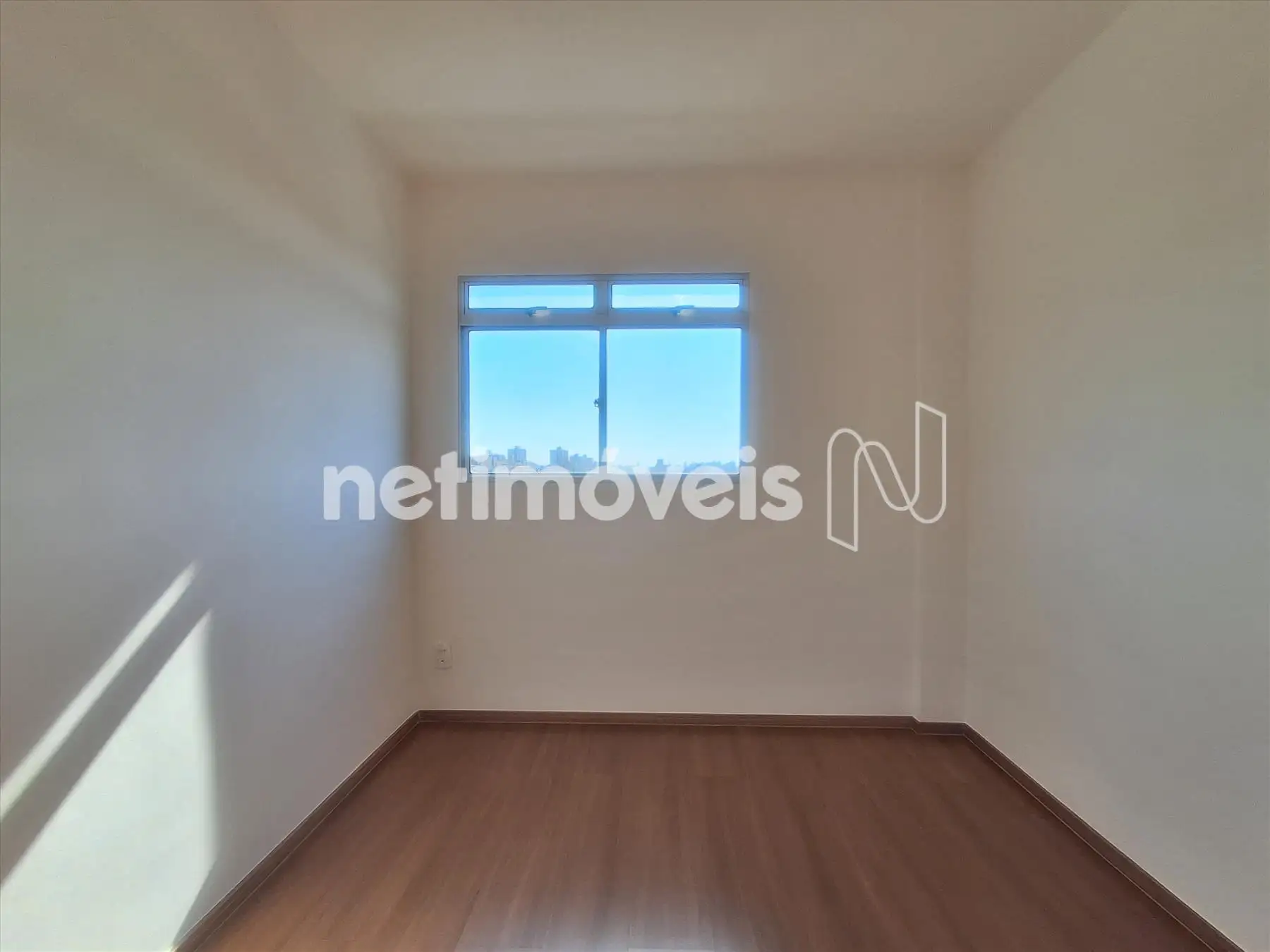 Quarto 01