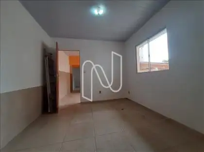 Barracão - Quarto 01
