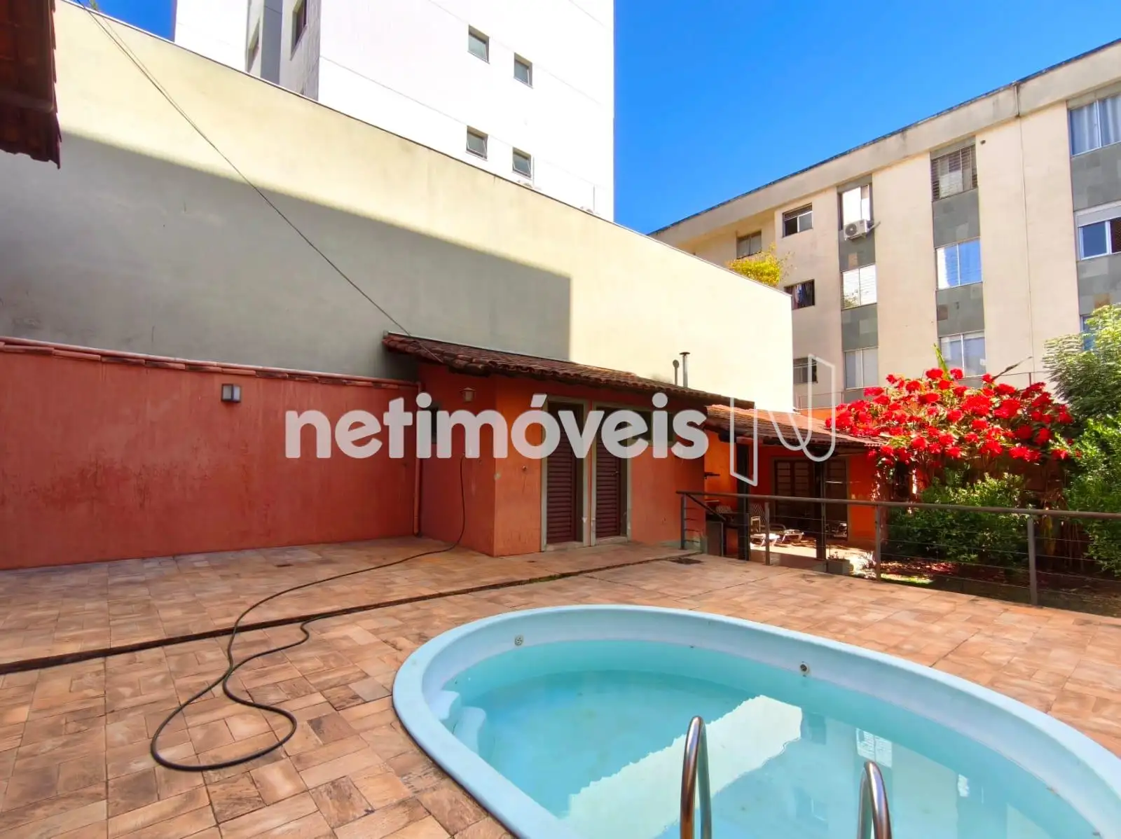 Área Livre - Piscina