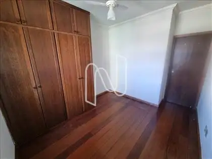 Quarto 02