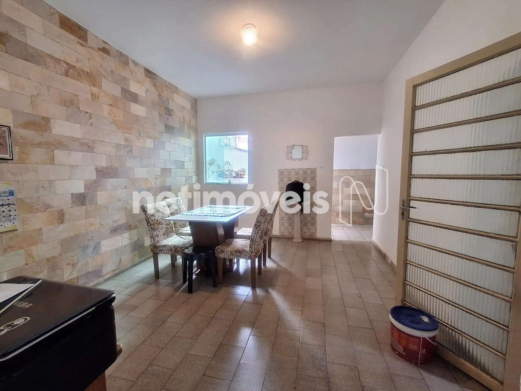 Barracão para comprar com 180 m², 5 quartos, 3 banheiros, 3 vagas em Alameda Uirapuru, Dom Cabral, Belo Horizonte