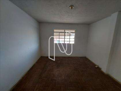 Casa Fundos - Quarto 01