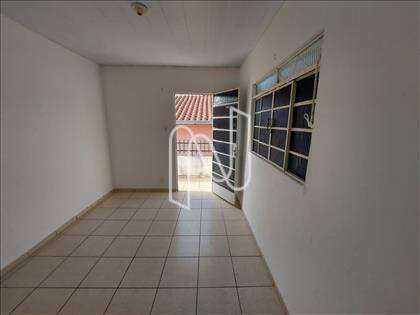 Casa Fundos - Sala