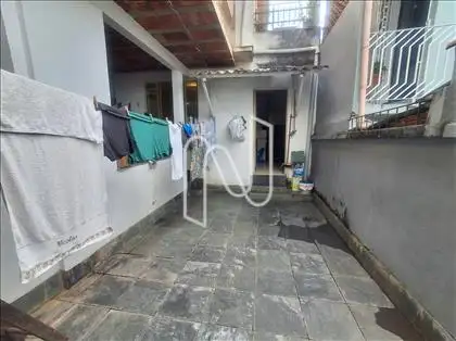 Casa Frente - Área Externa