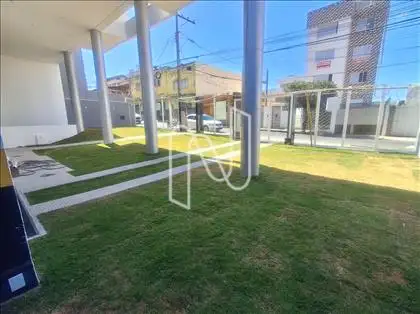 Prédio - Jardim Frontal
