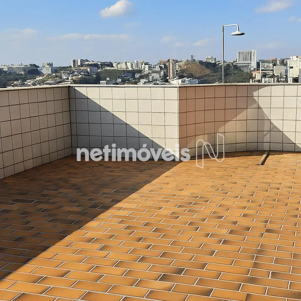 Espaço descoberto 2° piso