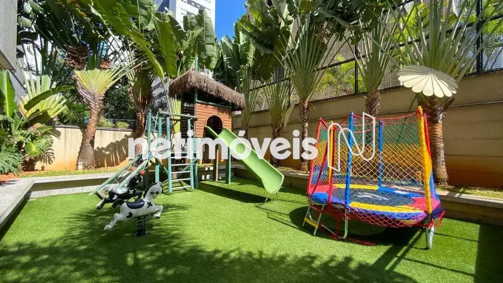 Prédio - Play Ground