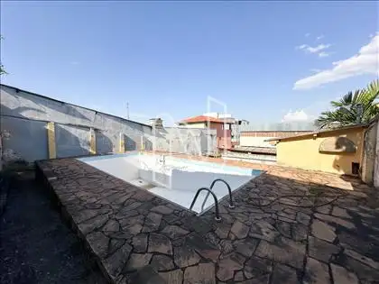 Quintal  - Piscina 
