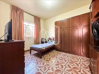 Quarto 03  