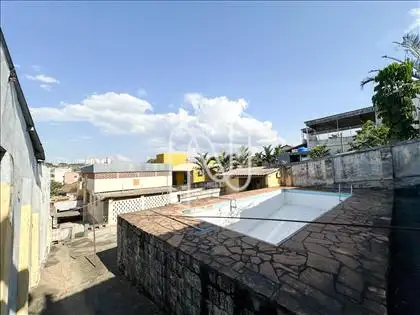  Quintal  - Piscina 