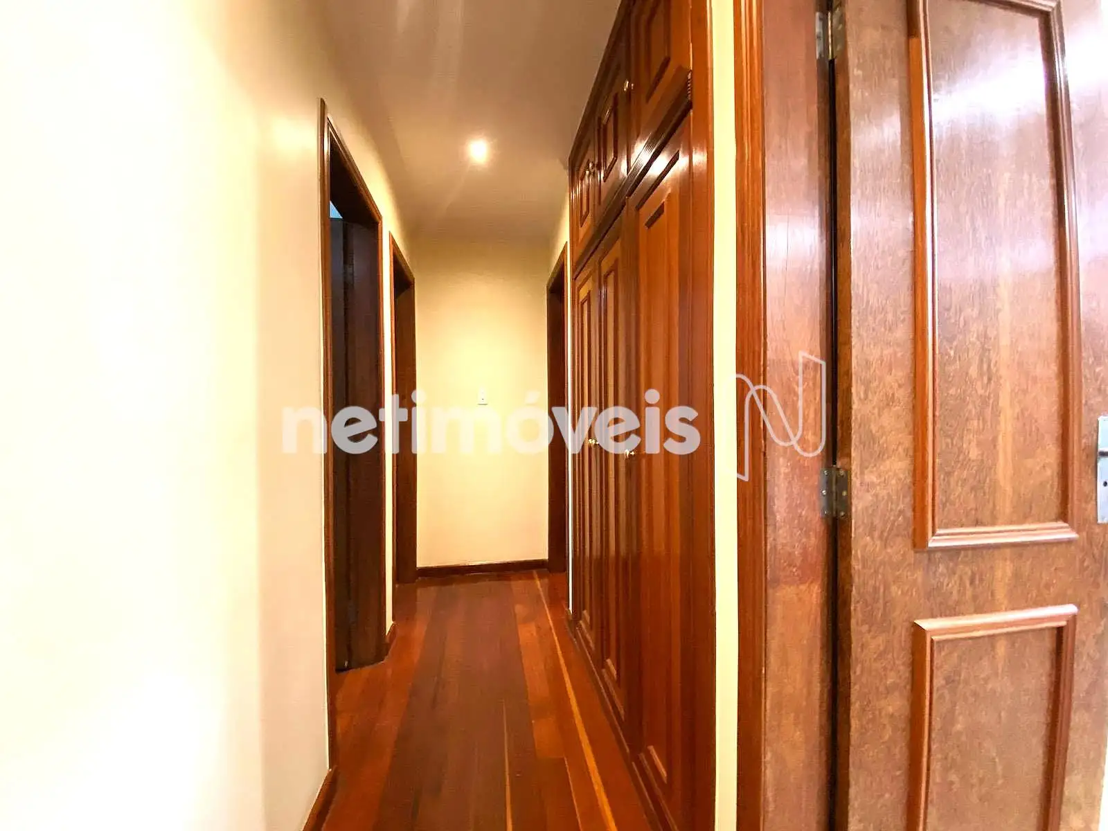 Circulação com rouparia