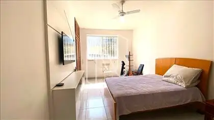 Quarto 3 outro ângulo 