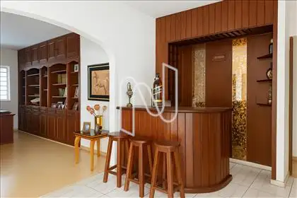 Barzinho segundo pavimento  