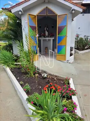 ENTRADA DA CAPELA 