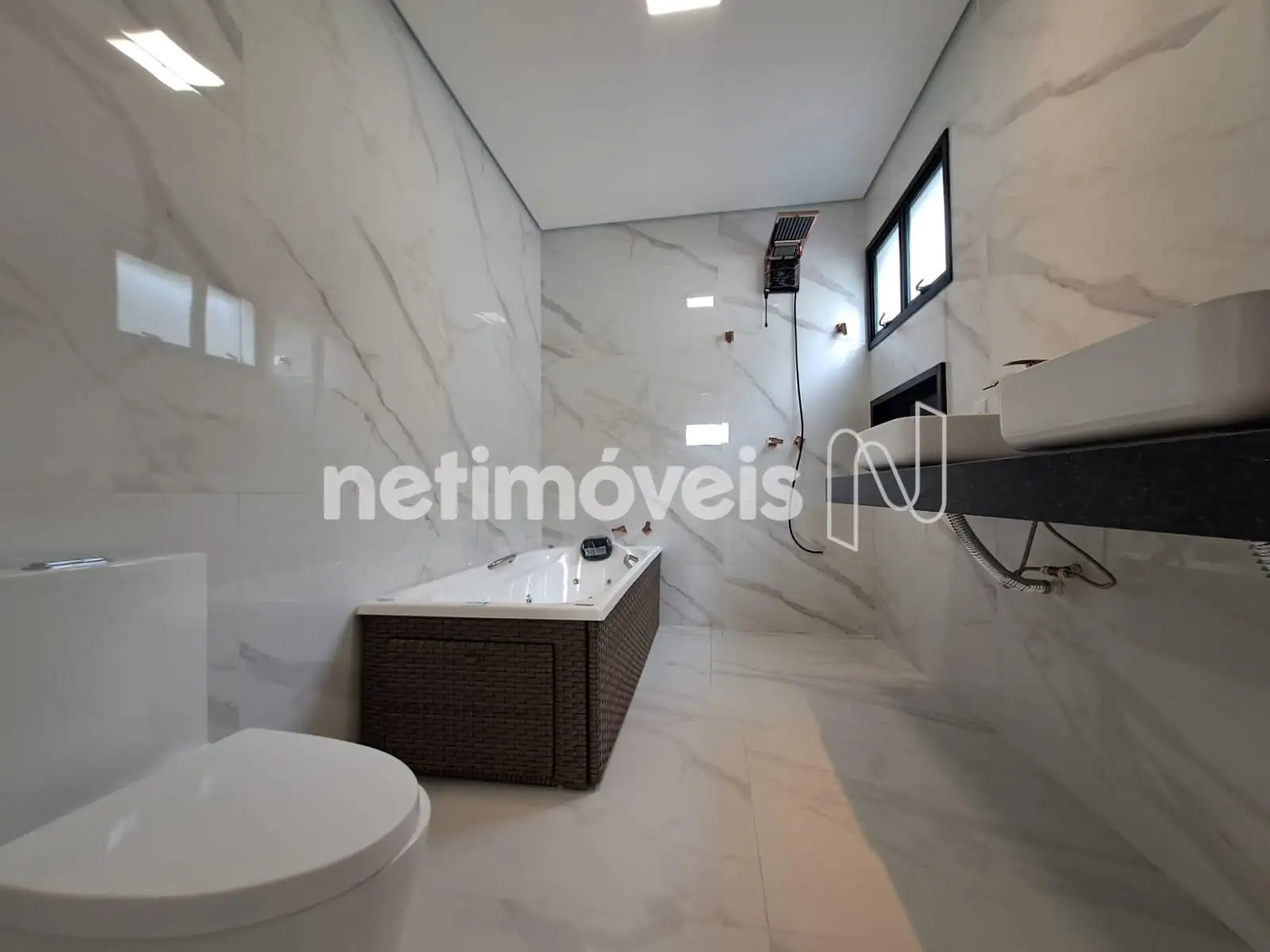 Banheiro suíte Principal