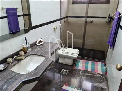 Banho suíte 01° Nível 