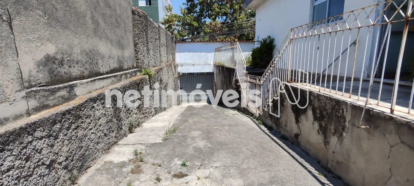 Rampa acesso á garagem