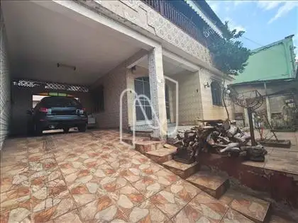  F28 - VAGAS DE GARAGEM E FACHADA