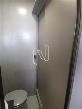 BANHEIRO DCE OUTRO ÂNGULO 