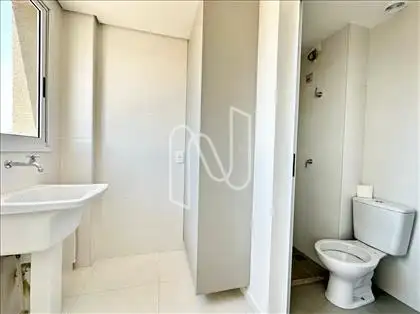 Banheiro de Empregada  