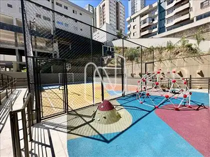 Prédio - Quadra e Espaço Kids